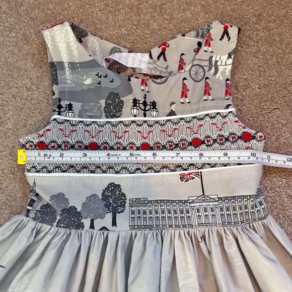 Handmade one of a kind girl's smocked dress, London Print - Picture 11 of 12